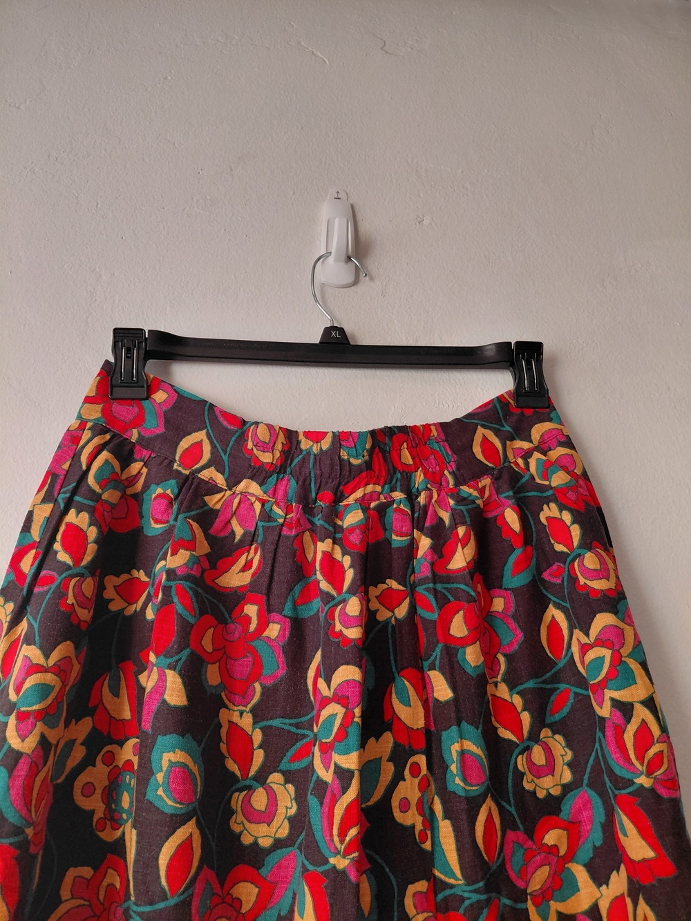 MODCLOTH Floral Linen Blend Skirt Black Pink Red Yellow - Picture 4 of 9